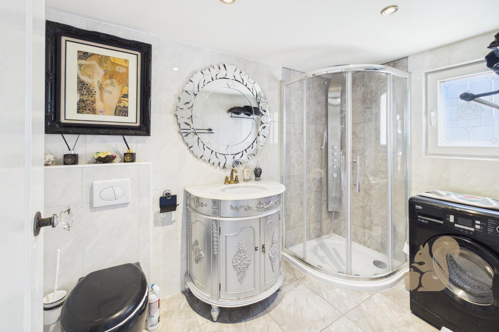 Ground Floor Shower Room
